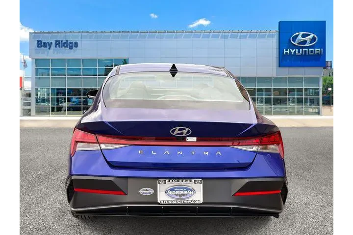 $22695 : Hyundai ELANTRA 2025 SEL Con image 5