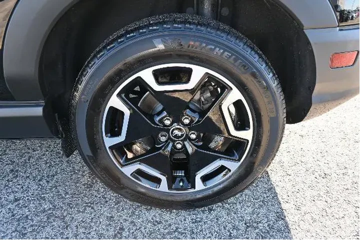 $29988 : Ford Bronco Sport 2024 AWD O image 9