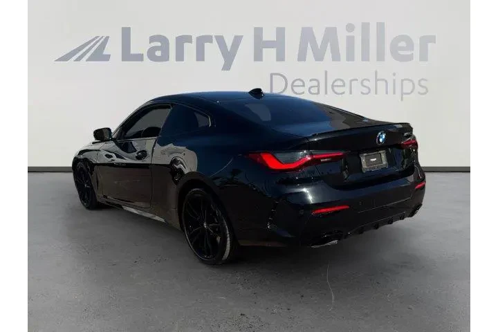 BMW 4 Series 2023 M440i 2dr image 3