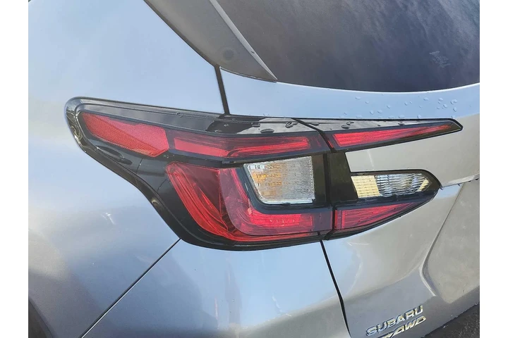 $27895 : Subaru Crosstrek 2025 AWD Pr image 10