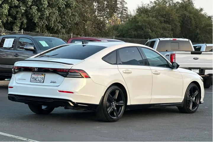$29769 : Honda Accord Hybrid 2024 Spo image 2