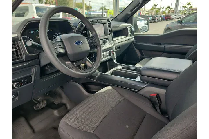 $23990 : Ford F-150 2023 4x2 XL 4dr S image 9