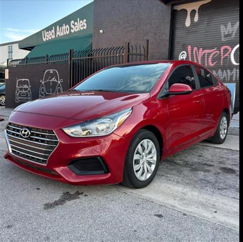 $12900 : Hyundai accent 2022 image 8