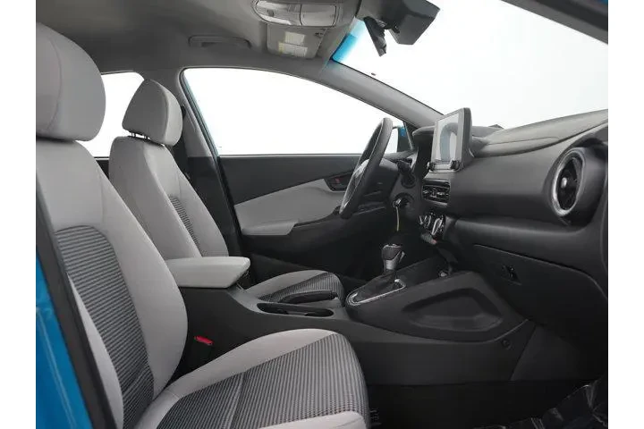 $16225 : Hyundai KONA 2023 AWD SE 4dr image 10