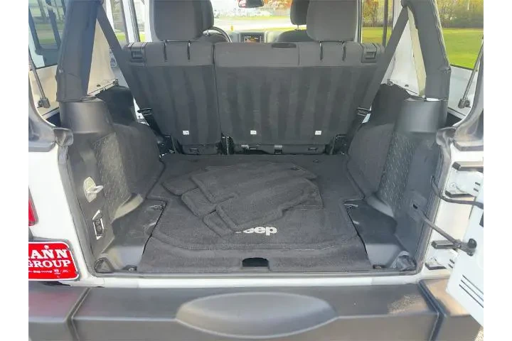 $19000 : Jeep Wrangler Unlimited 2016 image 7