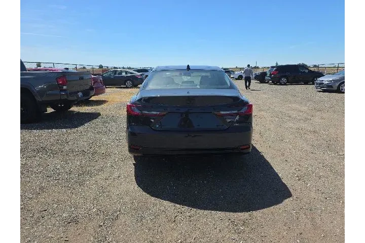 $38900 : Toyota Camry 2025 SE 4dr Sed image 5