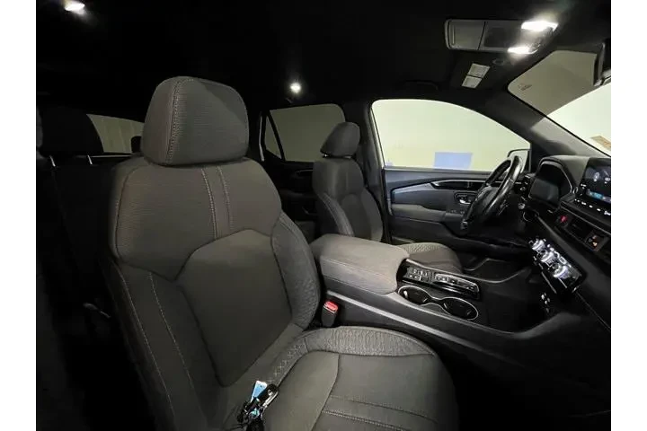 $36634 : Honda Pilot 2025 AWD Sport 4 image 9