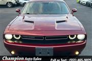 Used 2017 Challenger GT Coupe thumbnail