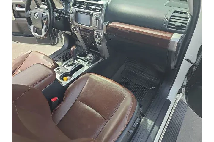 $25995 : Toyota 4Runner 2016 AWD Limi image 9
