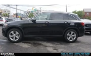 $15888 : 2016 GLC 4MATIC 4dr GLC 300 thumbnail