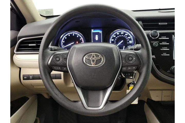$24998 : Toyota Camry 2020 LE 4dr Sed image 10