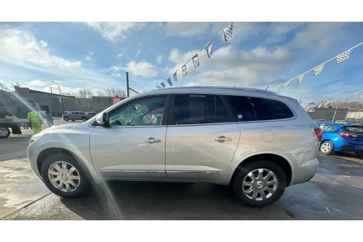 $20995 : 2017 Enclave Leather image 7