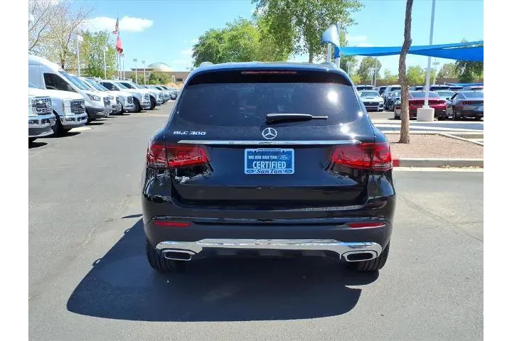 $28412 : Mercedes-Benz GLC 2022 GLC 3 image 5