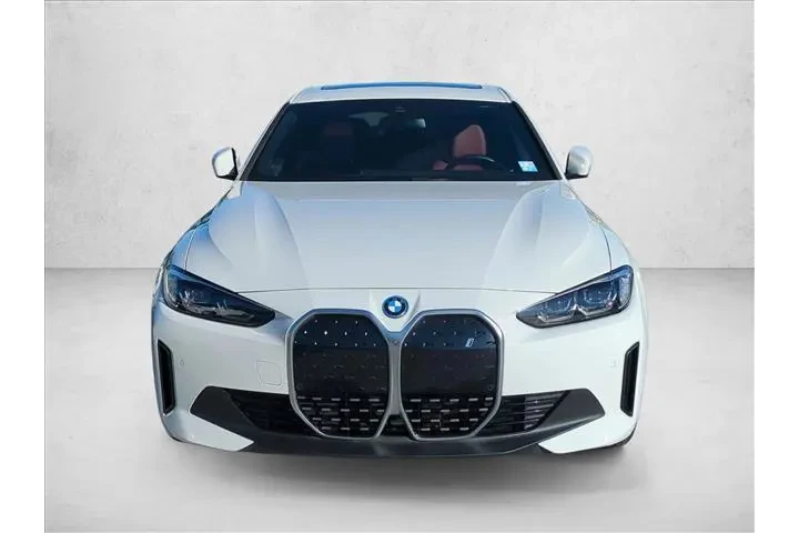 $33972 : BMW i4 2023 eDrive35 Gran Co image 2