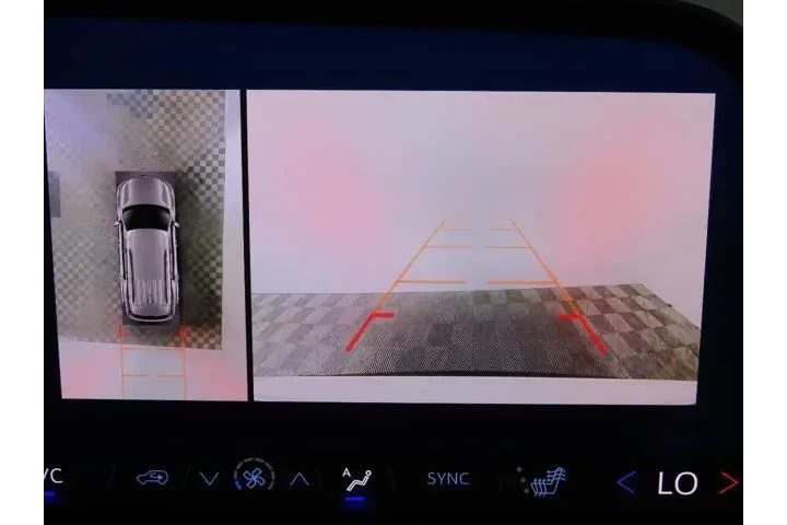 $38899 : Chevrolet Traverse 2025 4X4 image 9