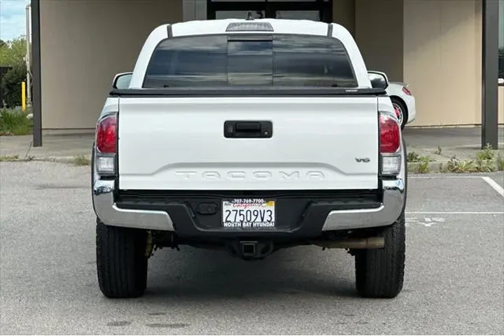$39990 : Toyota Tacoma 2023 4x4 TRD S image 5