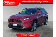 Toyota RAV4 2020 LE 4dr SUV