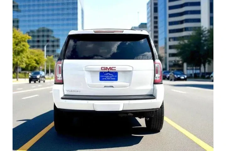 2018 GMC Yukon image 4