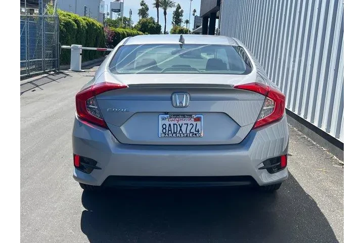 $19994 : Honda Civic 2017 EX-L 4dr Se image 7