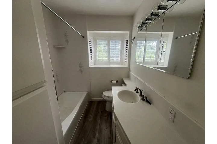 $1450 : 2/bed 1.5/bath Home for Rent image 8