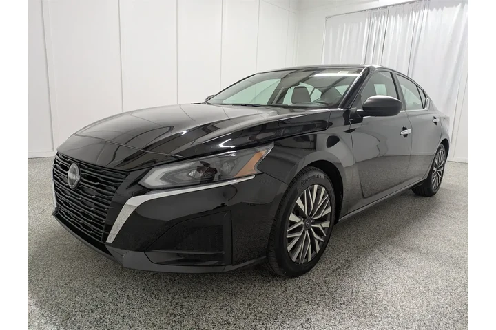 $21897 : Nissan Altima 2024 2.5 SV 4d image 7