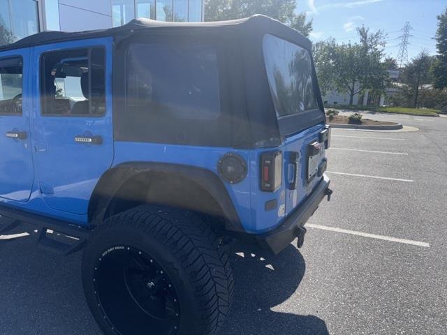 $19991 : PRE-OWNED 2012 JEEP WRANGLER image 10