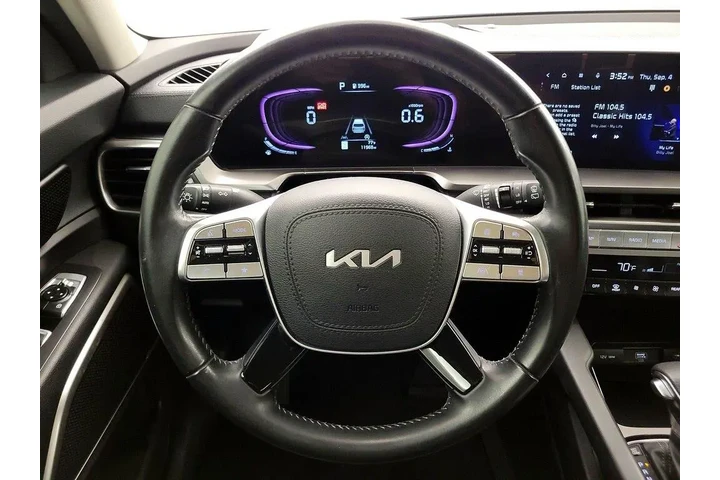 $32998 : Kia Telluride 2023 LX 4dr SU image 10