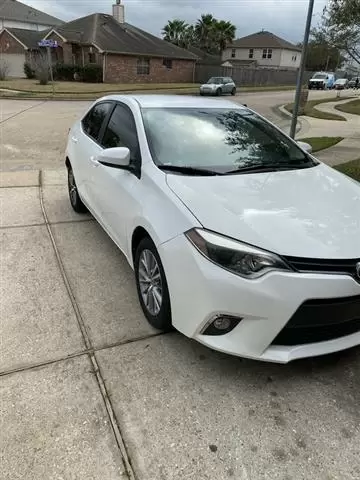 $8000 : 2016 Toyota Corolla LE Plus image 3