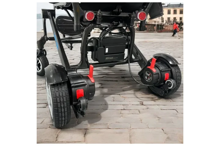 Silla de ruedas eléctrica image 5