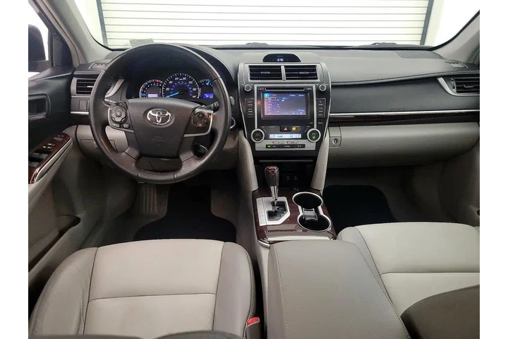 $17998 : Toyota Camry 2014 L 4dr Seda image 9