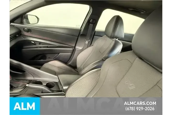 $19620 : Hyundai ELANTRA 2023 N Line image 8