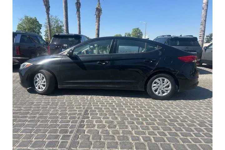 $10995 : Hyundai ELANTRA 2017 image 6