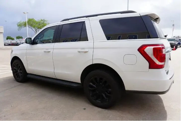 $20988 : Ford Expedition 2020 4x2 XLT image 4