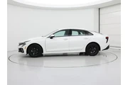 $23998 : Kia K5 2025 LXS 4dr Sedan thumbnail