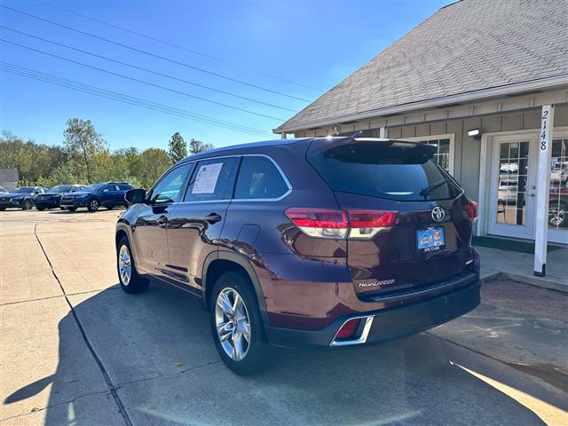 $21995 : 2018 Highlander image 7