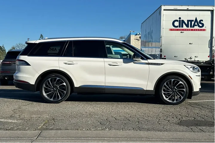 $40000 : Lincoln Aviator 2022 AWD Res image 9