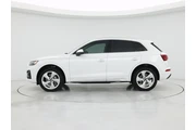 $27998 : Audi Q5 2021 AWD quattro Pre thumbnail