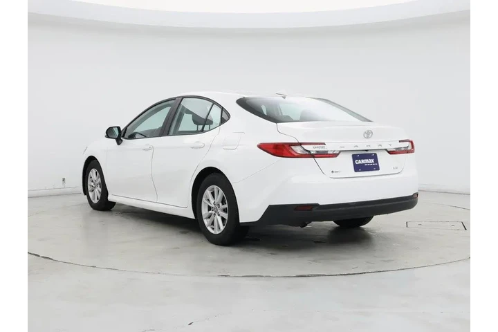 $25998 : Toyota Camry 2025 LE 4dr Sed image 2