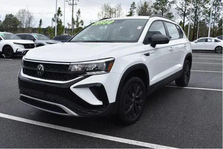 $19798 : Volkswagen Taos 2024 S 4dr S image 5