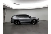 $24998 : Mitsubishi Outlander 2024 SE thumbnail