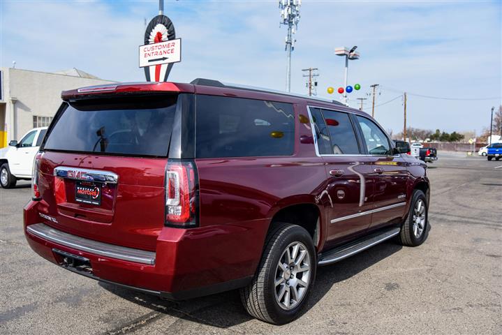 Yukon XL Denali image 8