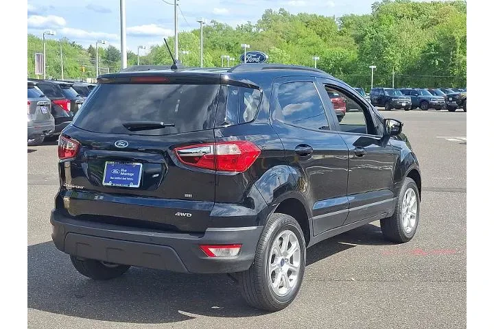$19498 : Ford EcoSport 2022 AWD SE 4d image 6