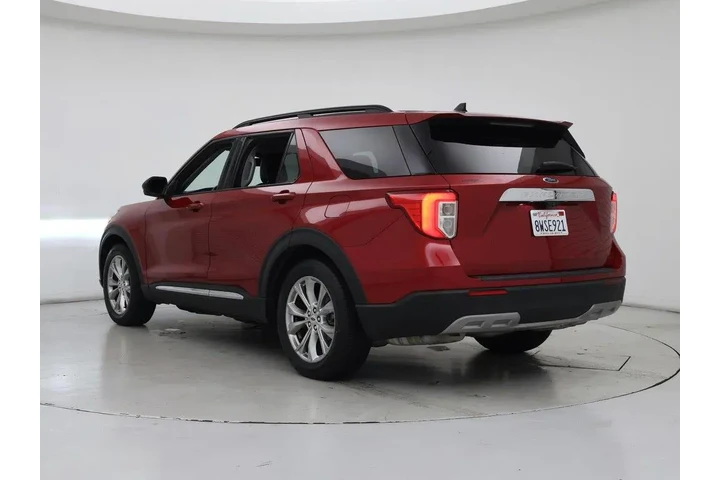 $25998 : Ford Explorer 2021 XLT 4dr S image 2
