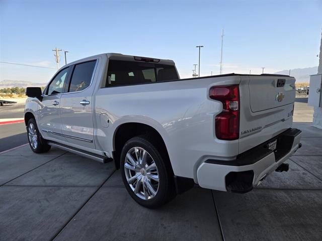 $74035 : New 2024 Silverado 1500 High image 4