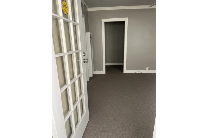 $1600 : Apart 1 Rec 1BAÑO en Hawthorne image 3