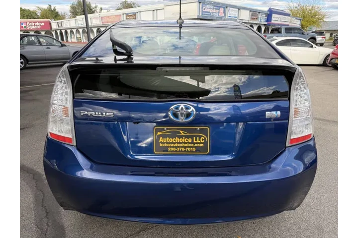 $8950 : 2010 Prius II image 6