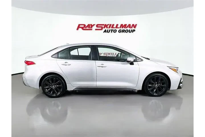 $23975 : Toyota Corolla 2024 SE 4dr S image 8