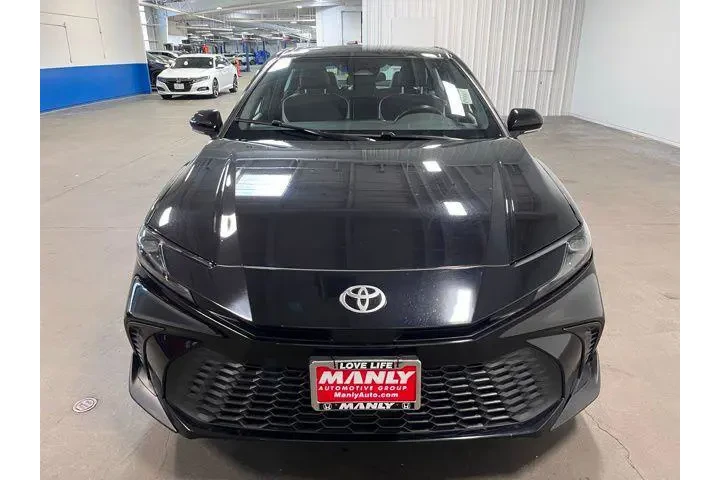 $29443 : Toyota Camry 2025 SE 4dr Sed image 8