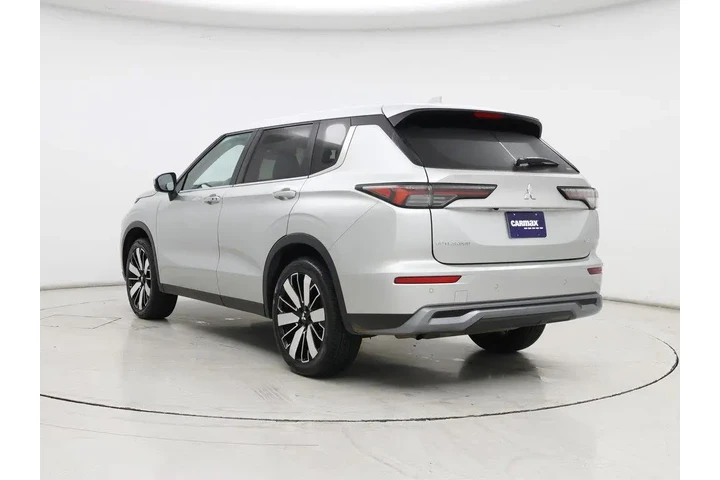 $26998 : Mitsubishi Outlander 2025 AW image 2