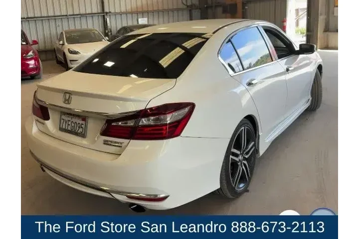 $15950 : Honda Accord 2017 Sport Spec image 8
